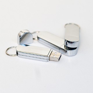  UP05\USB