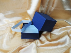 Коробка дно + крышка с выступом Коробка дно + крышка с выступом